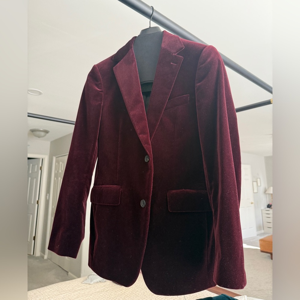Bonobos Velvet Blazer in Burgundy (Dark Red) Size 36R  Standard Fit